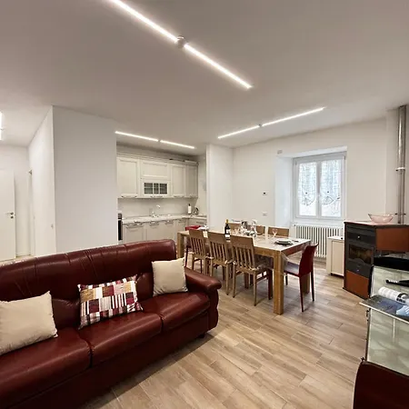 Casa Manzoni - Larihome A84 *