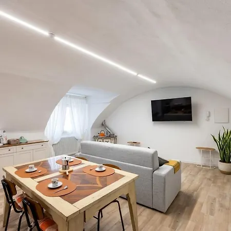 Appartement Casa Manzoni - Larihome A84 Gravedona