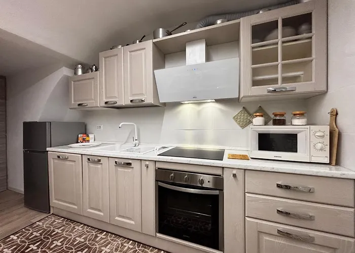 Casa Manzoni - Larihome A84 * Gravedona