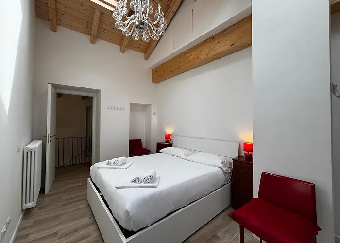 Casa Manzoni - Larihome A84 Apartman Gravedona