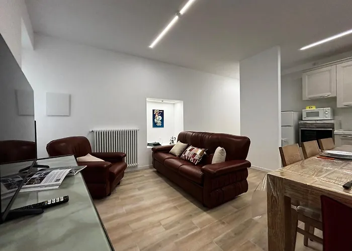 Appartamento Casa Manzoni - Larihome A84
