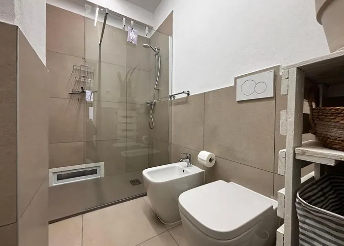 Casa Manzoni - Larihome A84 Appartamento