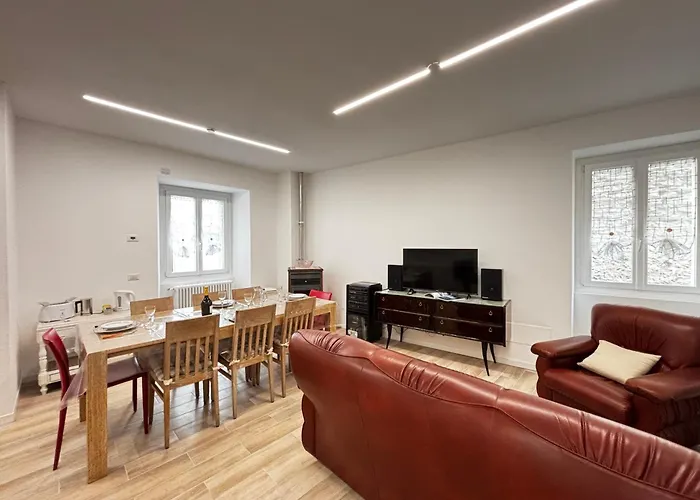 Casa Manzoni - Larihome A84 Appartamento Gravedona