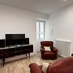Casa Manzoni - Larihome A84 Daire