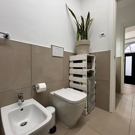 Casa Manzoni - Larihome A84 غْرافيدونا