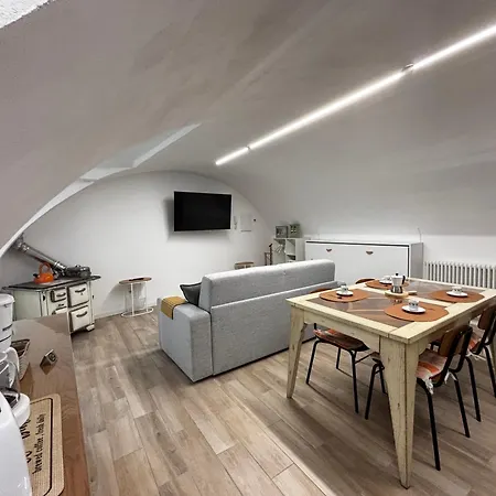 Casa Manzoni - Larihome A84 غْرافيدونا
